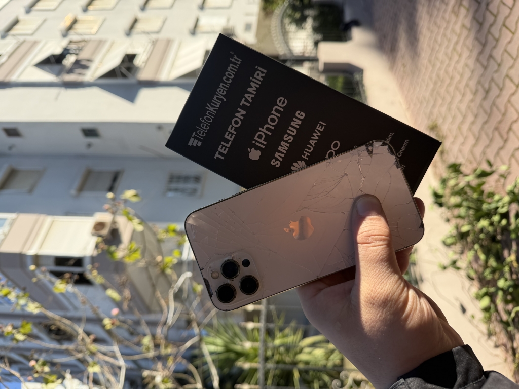 iPhone 14 Batarya Değişimi Antalya