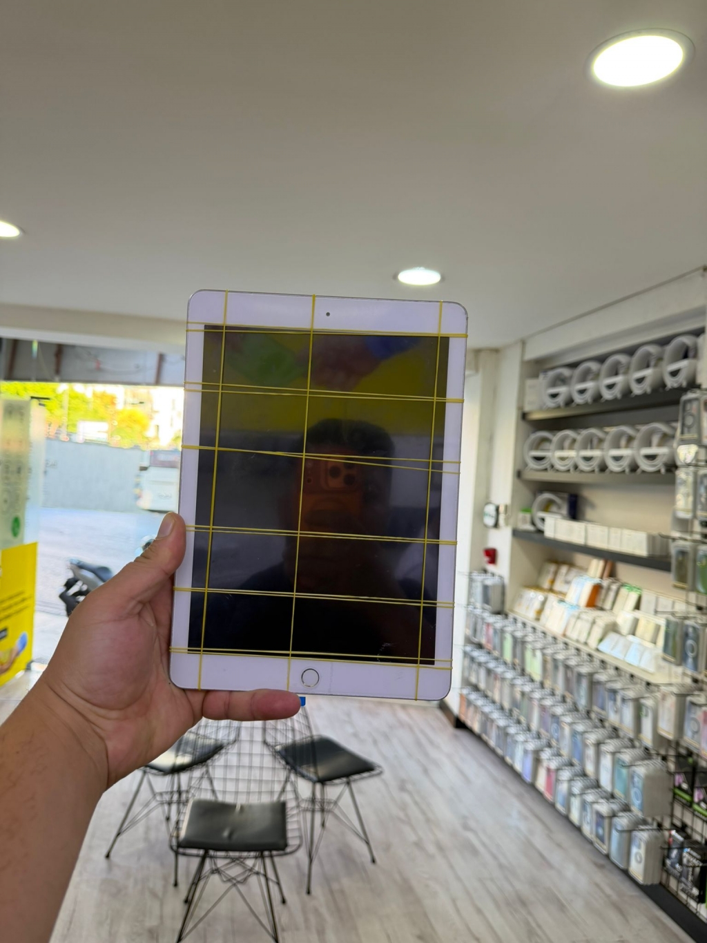 iPhone 15 Ekran Değişimi Antalya